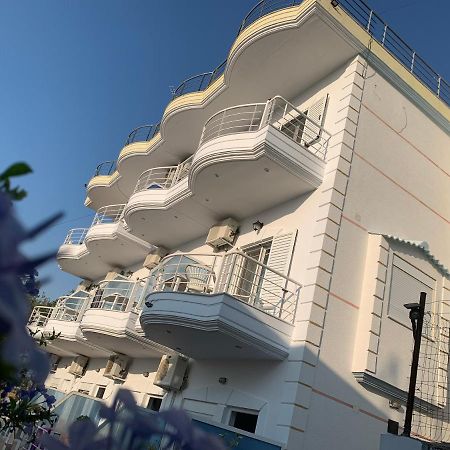 Henardi Apartments Εξαμίλιο Εξωτερικό φωτογραφία