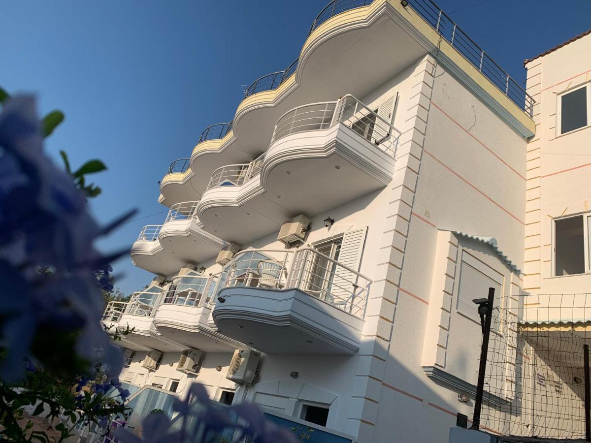Henardi Apartments Εξαμίλιο Εξωτερικό φωτογραφία
